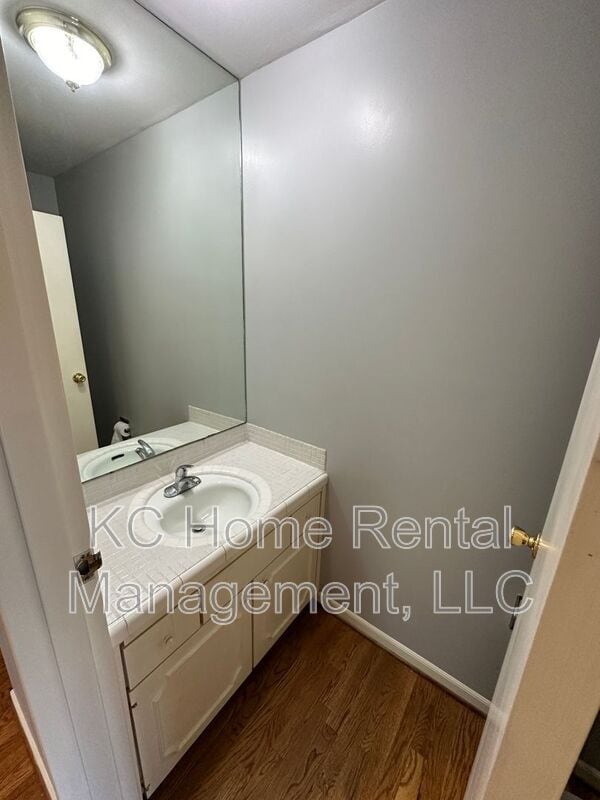 Building Photo - 5197 W 75th St