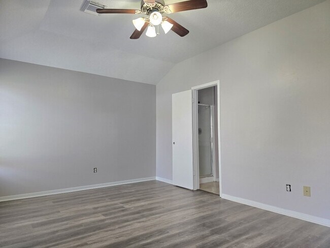 Building Photo - 4618 Tiger Trace Ln