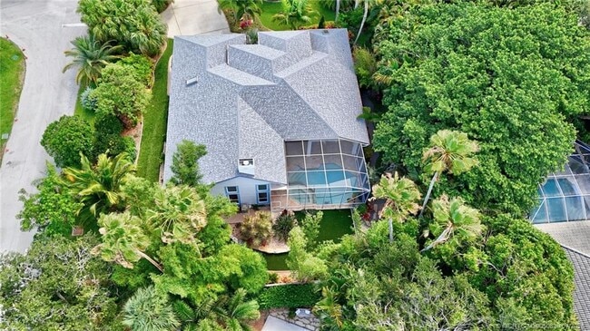 Building Photo - 158 S River Rd