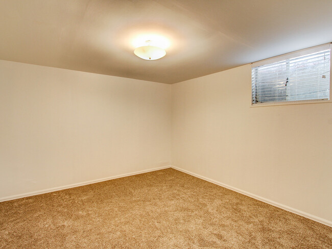 Building Photo - Newly Remodeled Home in Wheat Ridge