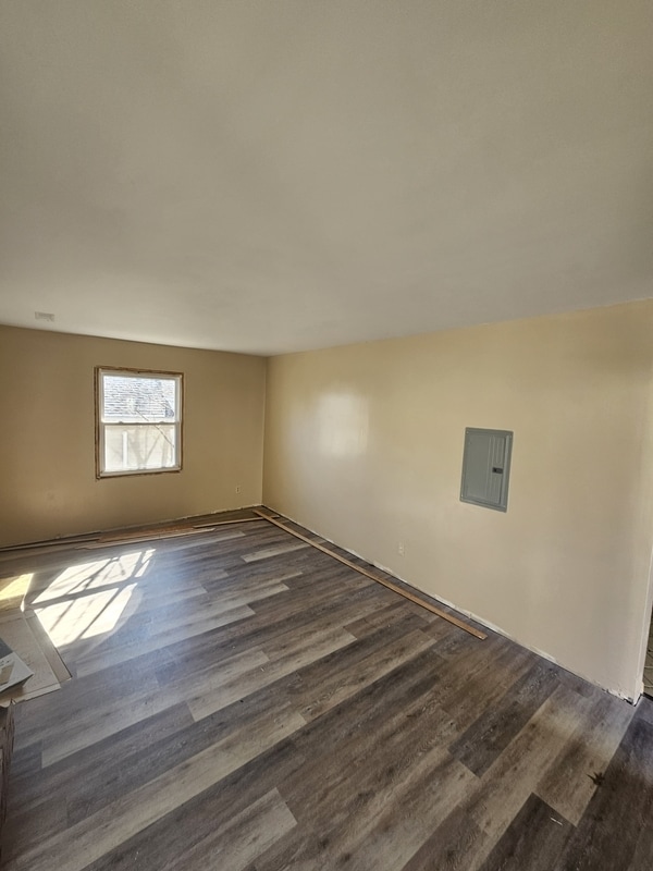 Building Photo - 1529 Myrtle Ave