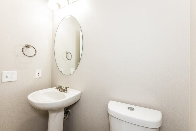 Building Photo - 156 Salcio Ave