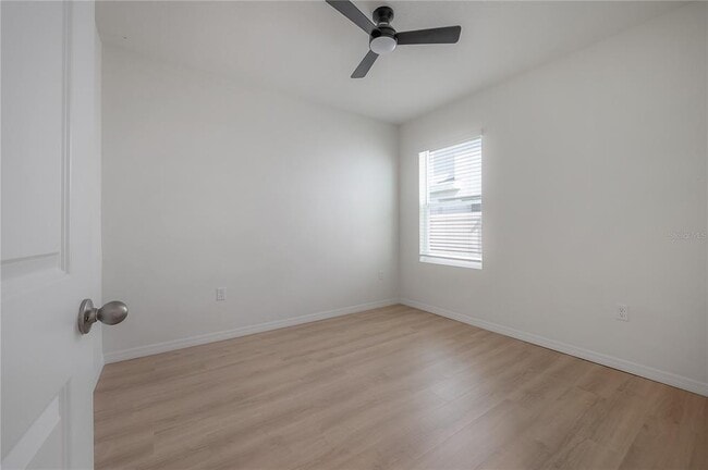 Building Photo - 17042 Oval Rum Dr
