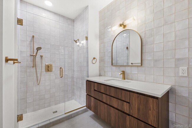 Building Photo - 100 E Putnam Ave