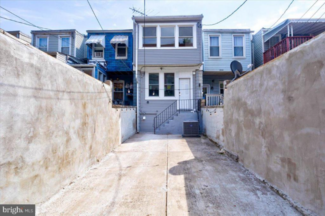 Building Photo - 514 S Lehigh St