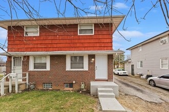 Building Photo - 384-386 South Napoleon Avenue - 386 S. Napoleon Avenue