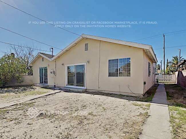 Building Photo - 7806 Tujunga Ave