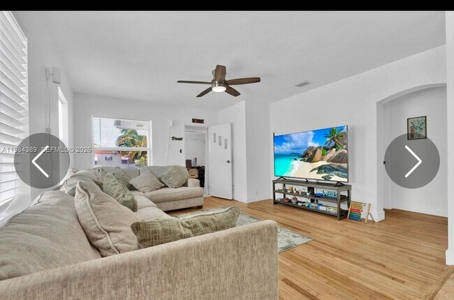 Building Photo - 1838 Fillmore St