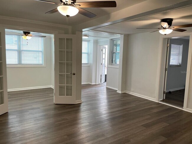 Building Photo - 2624 12th St N