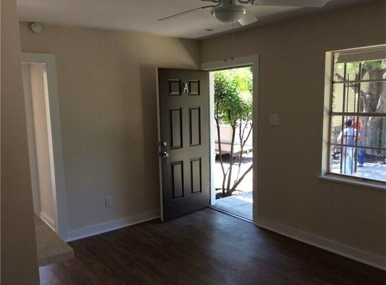 Building Photo - 2708 Saint Edwards Cir