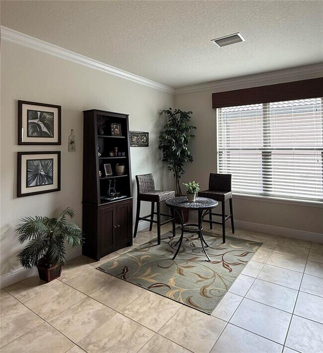 Building Photo - 352 Laurel Falls Dr