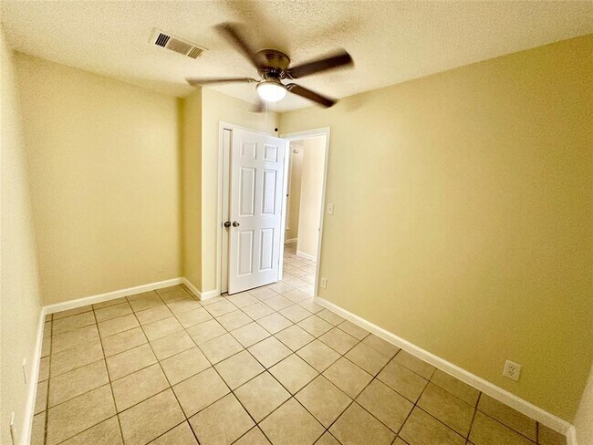 Building Photo - 5206 Regency Cove