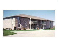 Building Photo - Evergreen Park Estates