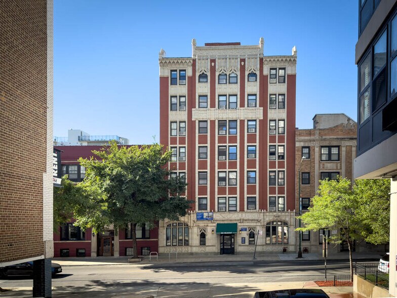 Primary Photo - 508 W Belmont