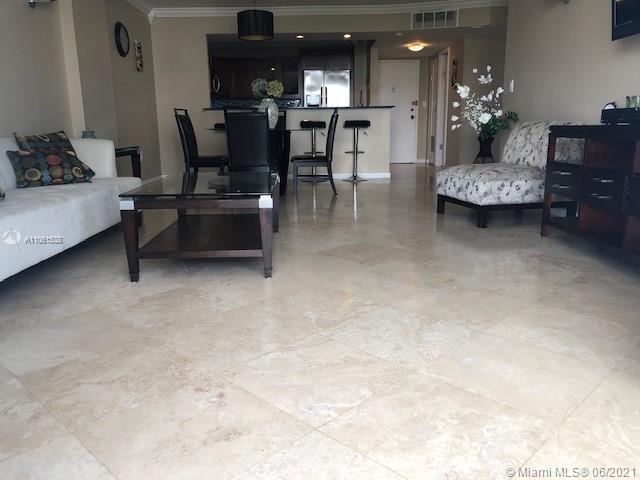 Building Photo - 2801 NE 183rd St