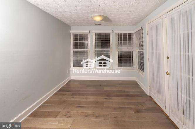 Building Photo - 805 Deering Rd