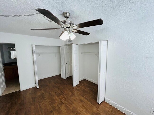 Building Photo - 4763 S Texas Ave