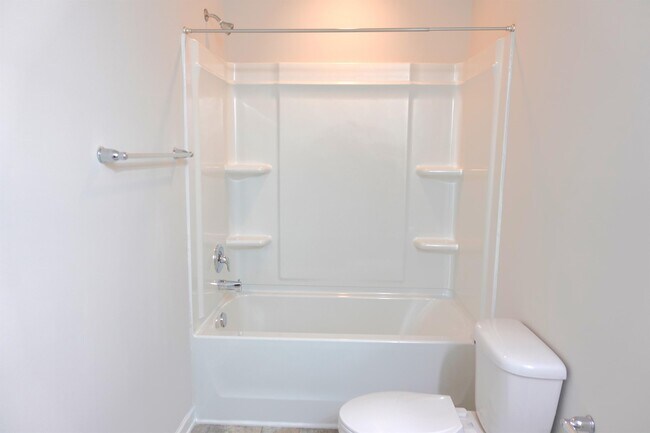 Building Photo - 24 Noble Wing Ln