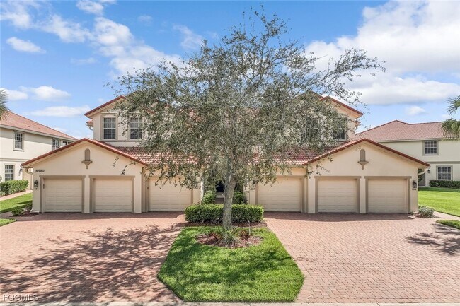 Building Photo - 16580 Crownsbury Way