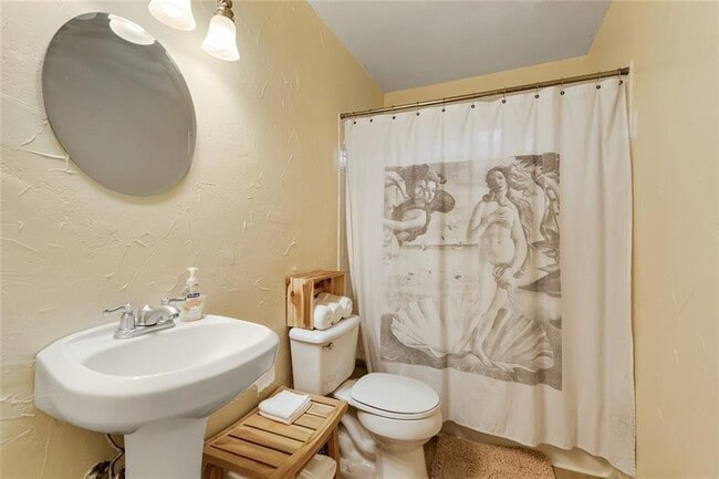 Building Photo - 12718 Covington Trail