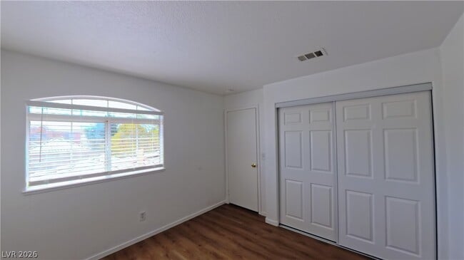 Building Photo - 8020 Cetus Cir