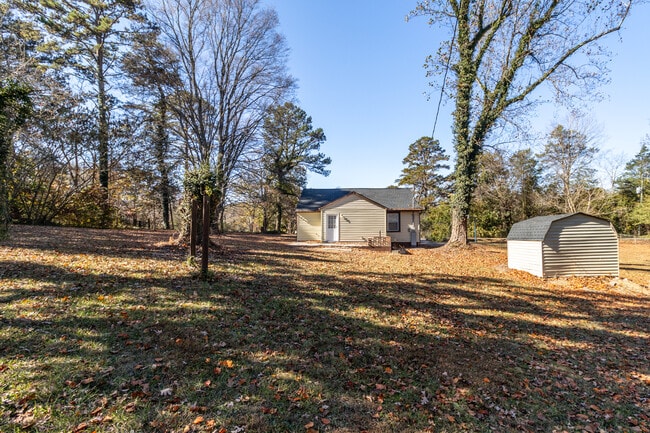 Building Photo - 4864 Shell Ln