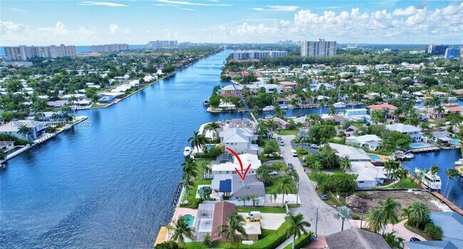 Building Photo - 2742 SE 11th St