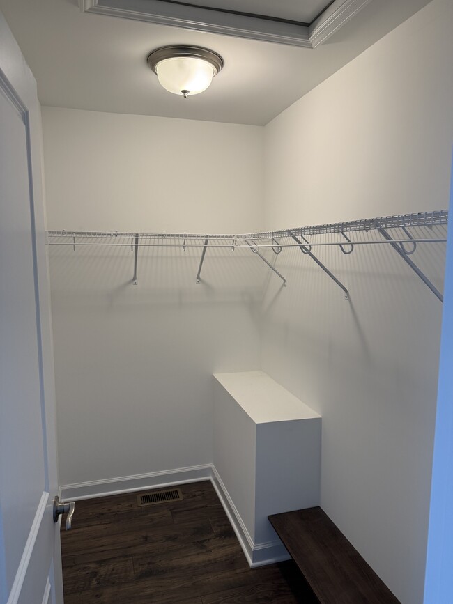 Building Photo - 179 Broad St