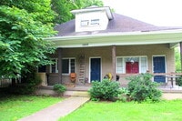 Building Photo - East Nashville 2 Bedroom Apartment!