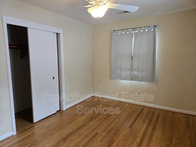 Building Photo - 5425 Cape Henry Ave