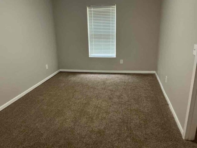 Building Photo - 5323 Craigs Creek Dr