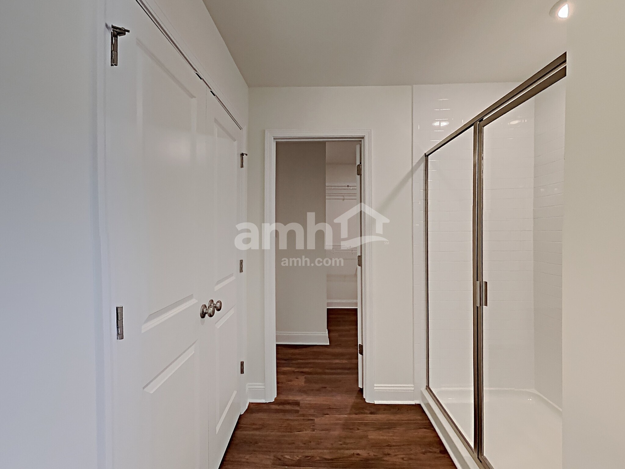 Building Photo - 409 Levon Ct