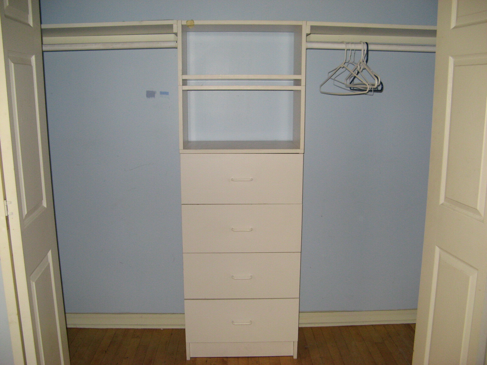 Building Photo - 3849 W School St