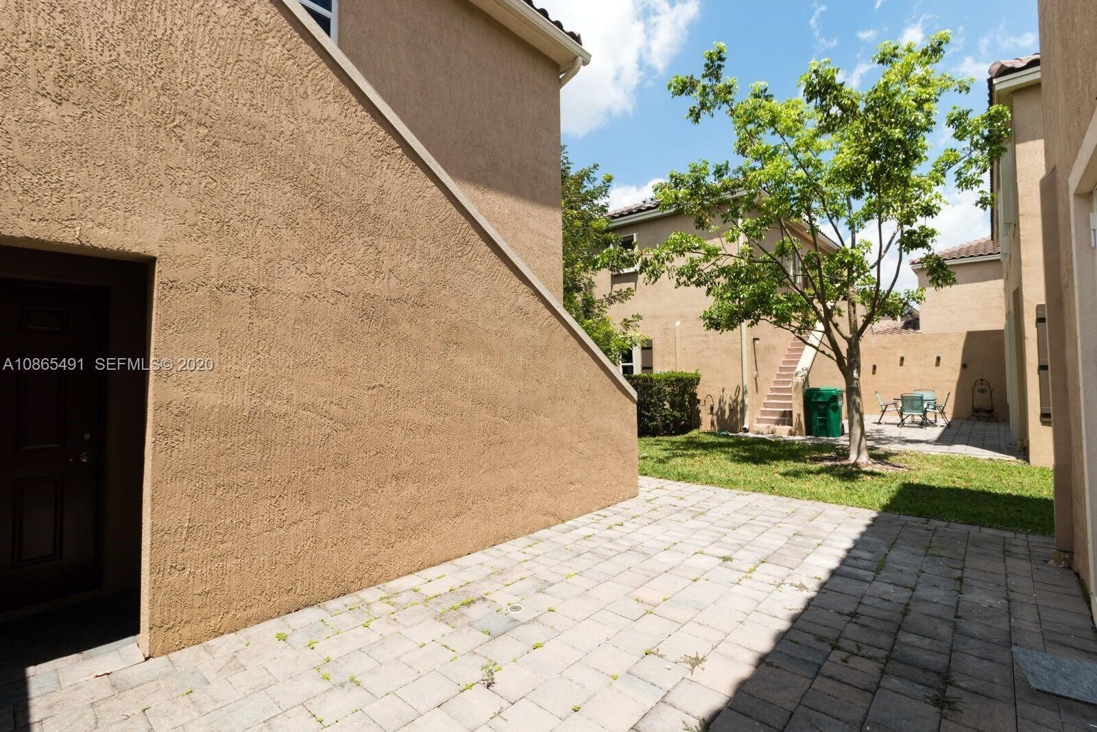Building Photo - 9362 SW 171st Ave
