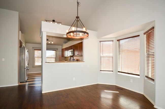 Building Photo - 5922 Wolf Village Dr