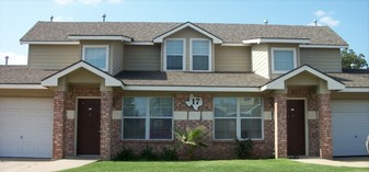 Building Photo - Riverwalk Townhomes
