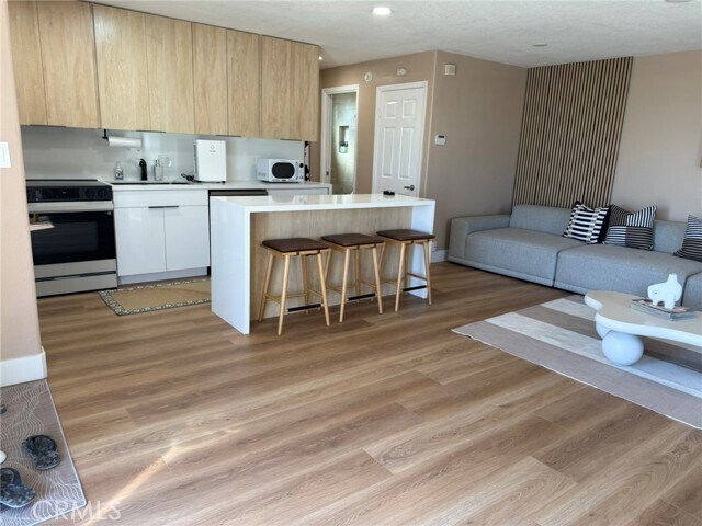 Building Photo - 711 Pacific Coast Hwy