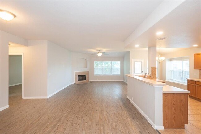 Building Photo - 3343 Alexander Valley Cove