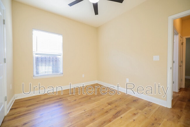 Building Photo - 96 Benton Blvd