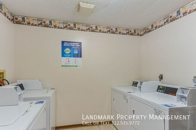 Building Photo - 1530 Pioneer Rd