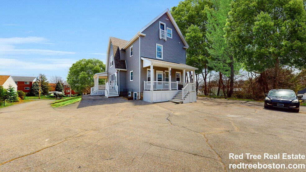 Building Photo - 659 South St