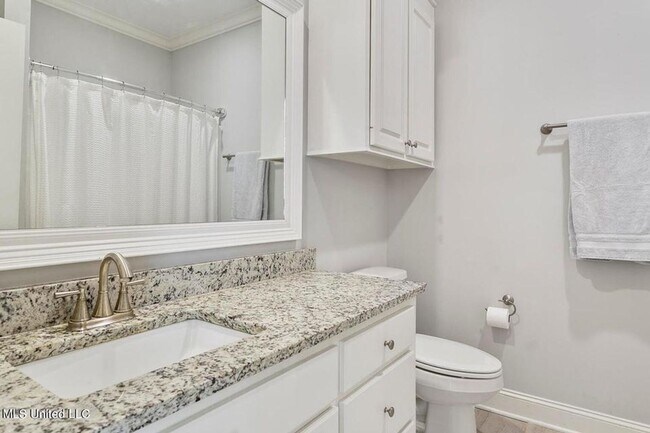 Building Photo - 3 Bed/2 Bath Home in Woodscape of Oakfield