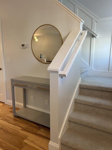 Stairway - 982 Lake Ridge Dr