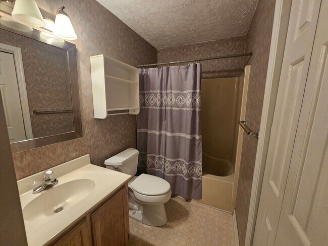 Building Photo - 4520 Coquina Harbour Dr
