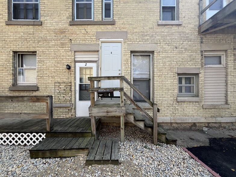 Building Photo - 521 E Court St