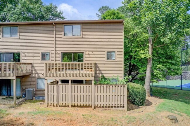 Building Photo - 1301 Parkaire Crossing