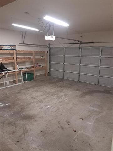 Building Photo - 3608 Riverhead Dr