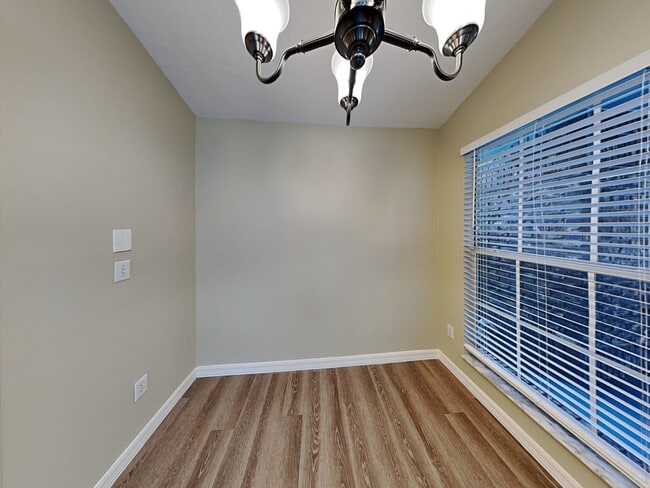 Building Photo - 11212 Green Heron Ct