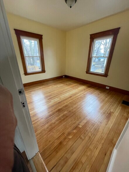 Building Photo - 188 Beech St