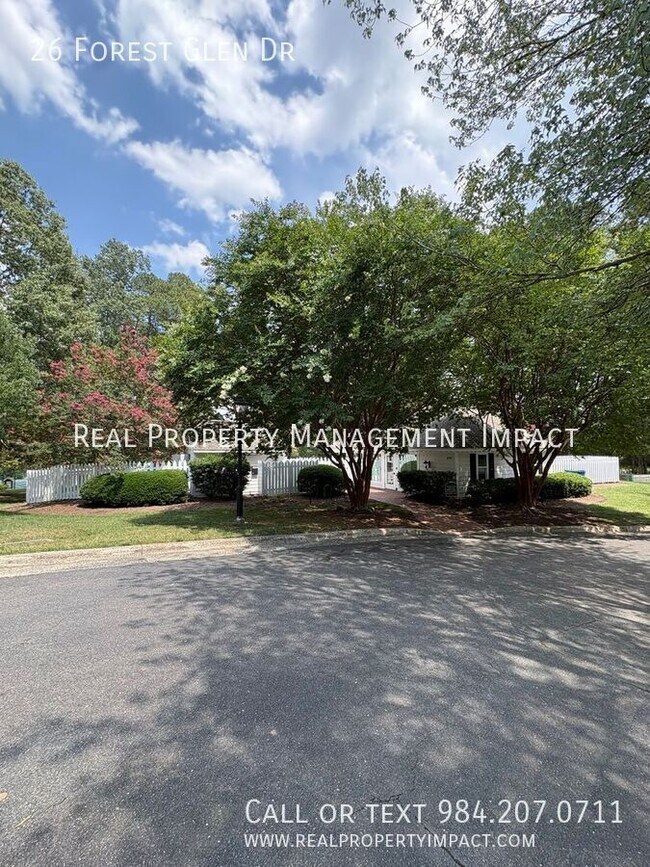 Building Photo - 26 Forest Glen Dr